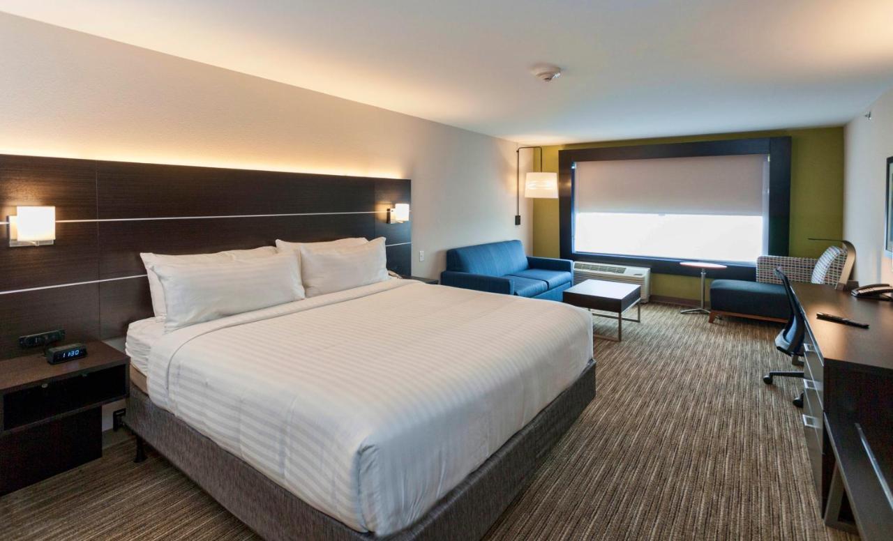 Holiday Inn Express & Suites - Dodge City By Ihg Extérieur photo