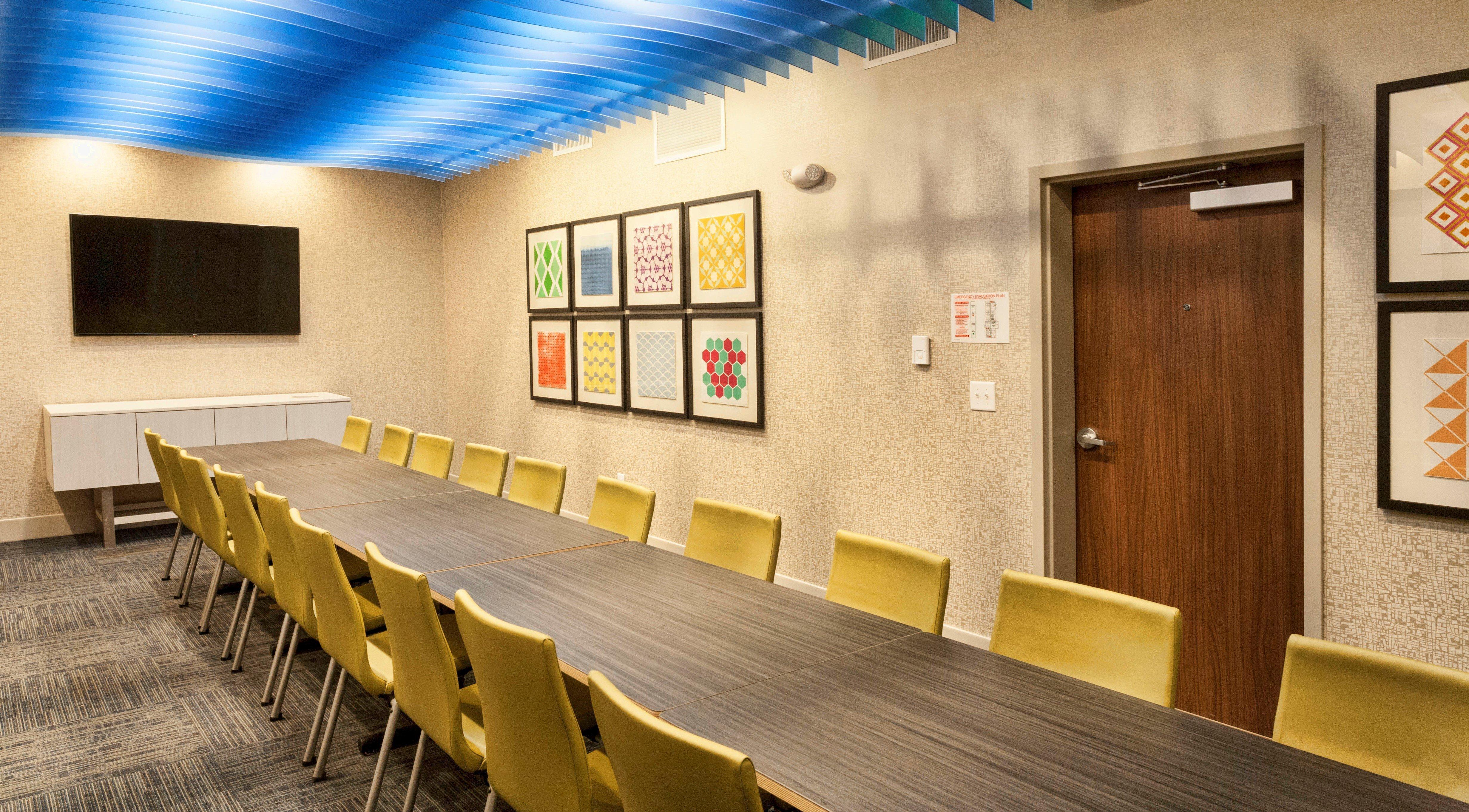 Holiday Inn Express & Suites - Dodge City By Ihg Extérieur photo