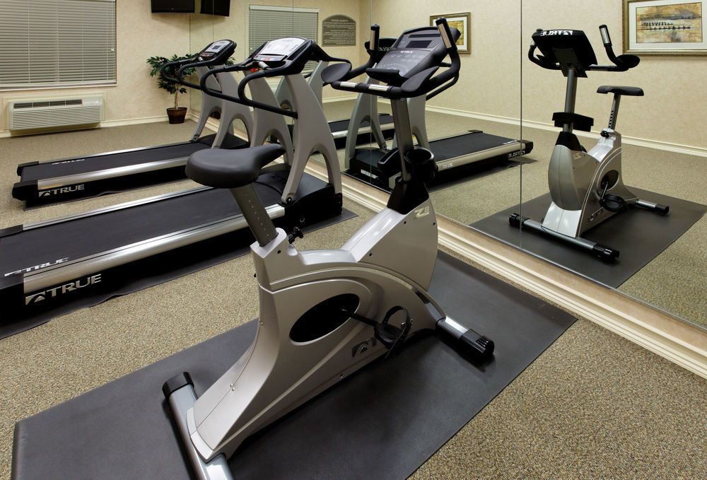 Holiday Inn Express & Suites - Dodge City By Ihg Extérieur photo